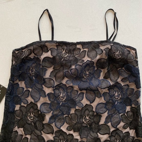 Express Black Embroidered Floral Mini Dress Womens Size Medium Tan Lining - Picture 11 of 16